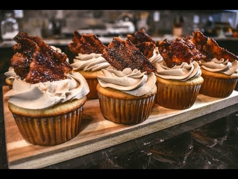 Smoked Maple Bacon Cupcakes - UCa57LERubnq2cmJOt9DqTng