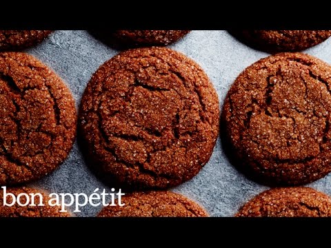 Chewy Molasses Cookies: All You Ever Wanted - UCbpMy0Fg74eXXkvxJrtEn3w