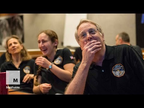 The New Horizons crew sees a high-resolution photo of Pluto for the very first time | Mashable - UCL8Nxsa1LB9DrMTHtt3IKiw