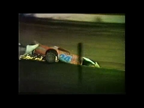 1992-1993 Best Races/Worst Wrecks Volume 4 – Cedar Lake Speedway - dirt track racing video image