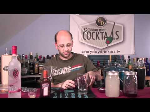 How To Make The Pomegranate Martini