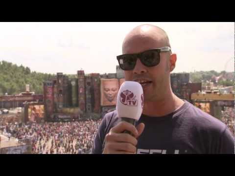 MC Stretch -  Tomorrowland 2012 Throwback - UCsN8M73DMWa8SPp5o_0IAQQ