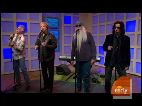 Oak Ridge Boys, "Mama's Table" - UClzCn8DxRSCuMFv_WfzkcrQ