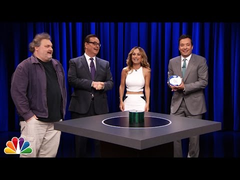 Catchphrase with Artie Lange and Giada De Laurentiis - UC8-Th83bH_thdKZDJCrn88g