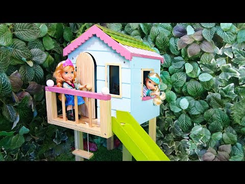 Elsa and Anna toddlers have a tree house - UCB5mq0ucfGe9dNCIC0s41QQ