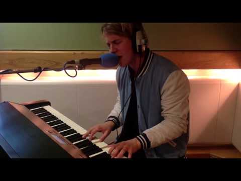 Tom Odell - 'Grow Old With Me' live on Chris Evans Breakfast Show