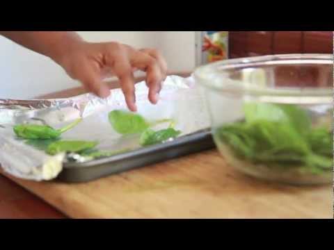 Italian Herb Baked Spinach Chips Recipe - Healthy Snack Idea! - UCubwl8dqXbXc-rYE8MOSUnQ