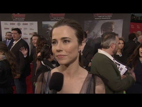 Linda Cardellini on Marvel’s “Avengers: Age of Ultron” - UCvC4D8onUfXzvjTOM-dBfEA