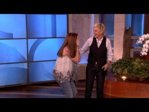 Ellen's Adorable One Direction Golden Ticket Winner! - UCp0hYYBW6IMayGgR-WeoCvQ