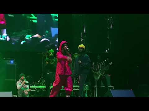 Chronixx ft Koffee - I Don't Care - Live @ Arena Birmingham - Nov 2019