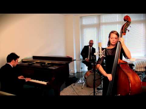 All About That [Upright] Bass - Meghan Trainor Cover PMJ ft. Kate Davis - UCORIeT1hk6tYBuntEXsguLg