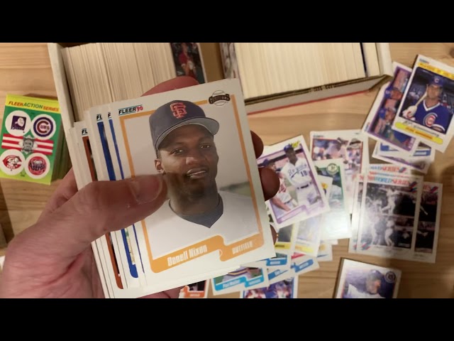 How to Collect Fleer Baseball Cards