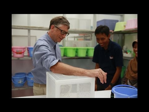 Crave - Bill Gates feeds his own blood to insects, for science!, Ep. 158 - UCOmcA3f_RrH6b9NmcNa4tdg