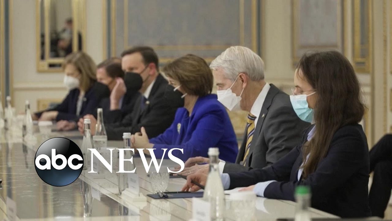 US senators deliver tough message to Putin as crisis intensifies