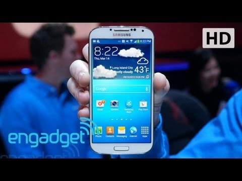 Samsung Galaxy S4 hands-on | Engadget - UC-6OW5aJYBFM33zXQlBKPNA