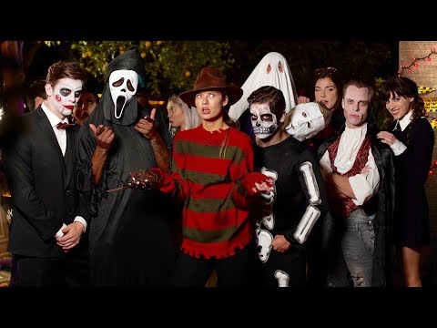 Halloween Roast Battle | Hannah Stocking & Mister V - UCkS8bfIrm38QCSQeOqRxR4A