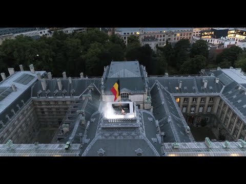 Lost Frequencies [LIVE SET] Royal Palace Brussels Rooftop - One more night ft. Easton Corbin [2020]