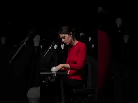 Gracie Abrams - Two people (Live in Brussels)