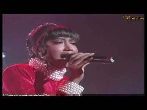 Ziana Zain - Madah Berhelah (Live In Juara Lagu 92) HD