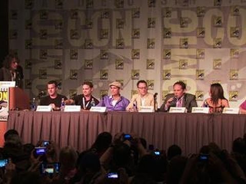 Person of Interest - Comic-Con 2013 - Person of Interest Panel - Part: 1 - UClzCn8DxRSCuMFv_WfzkcrQ