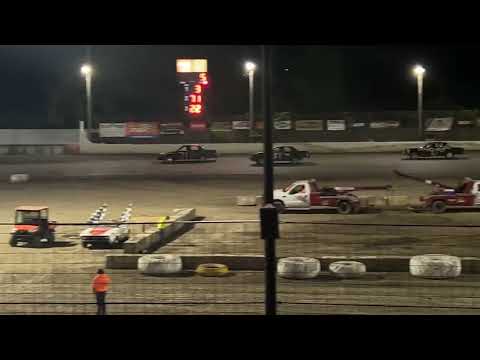 Spectator 25 Lap Feature Race (hard hit in the wall for Sydney Terpstra, 4-5) Saturday 8-10-2024 - dirt track racing video image