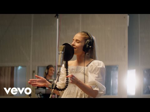 London Grammar - Lord It's A Feeling Orchestral (Amazon Original)