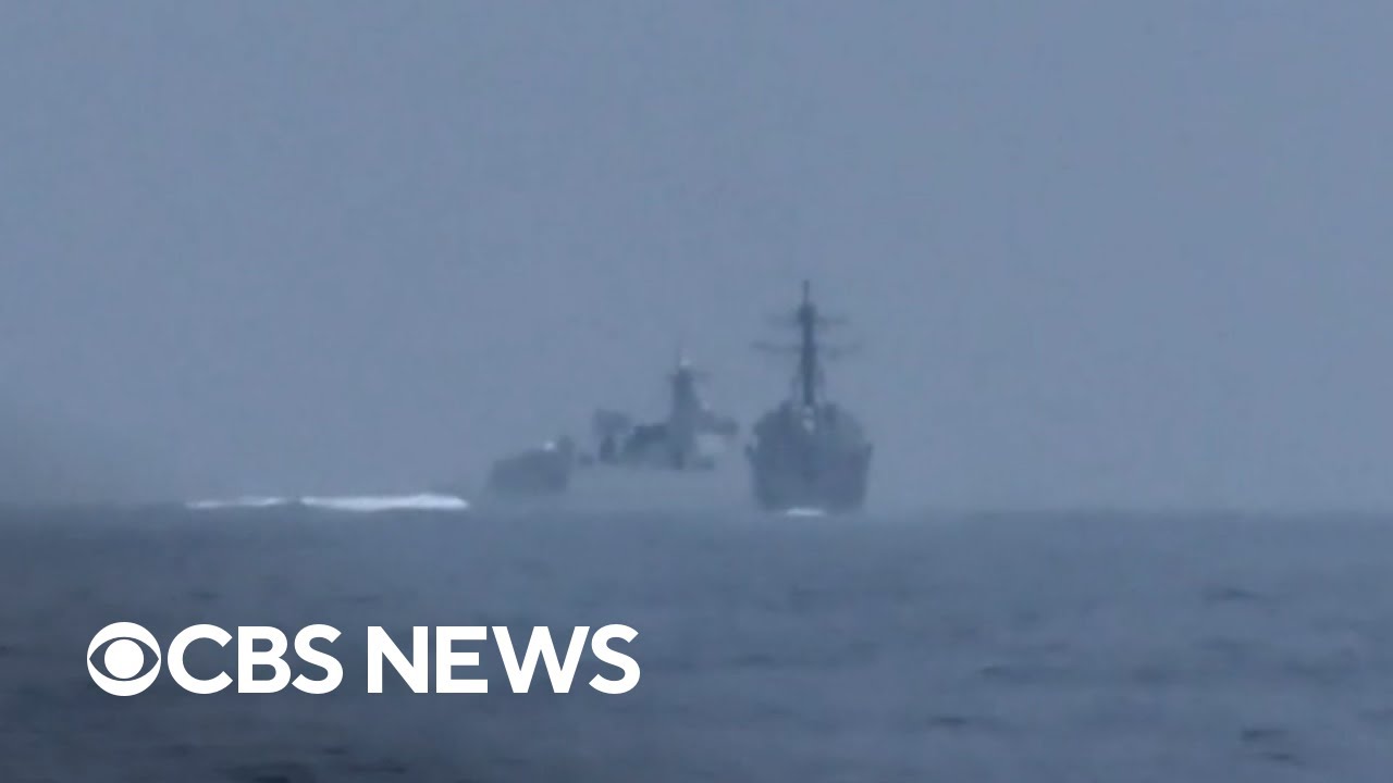 Close encounter between Chinese, U.S. warships in Taiwan Strait