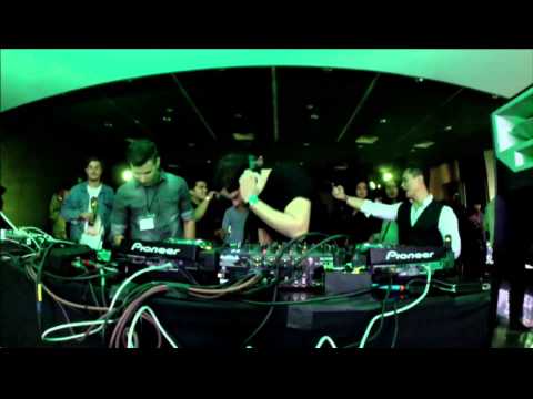 Sakro Boiler Room Mexico City DJ Set - UCGBpxWJr9FNOcFYA5GkKrMg