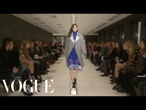 Balenciaga Ready to Wear 2012 Vogue Fashion Week Runway Show - UCRXiA3h1no_PFkb1JCP0yMA