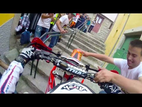 Extreme Enduro POV Race Through the City - UCblfuW_4rakIf2h6aqANefA