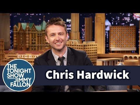 Chris Hardwick Bribed Tom Hanks with a Typewriter - UC8-Th83bH_thdKZDJCrn88g