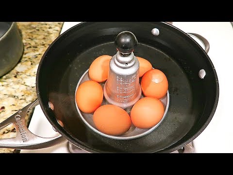 7 Vintage Kitchen Gadgets Put to the Test - Part 8 - UCe_vXdMrHHseZ_esYUskSBw