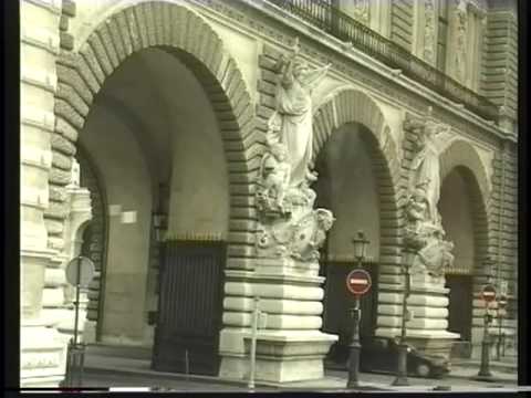 Eiffel Tower, Place des Voges, bus tour of Paris 98C5 - UCvW8JzztV3k3W8tohjSNRlw