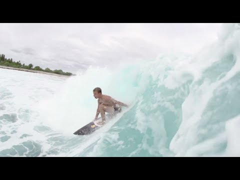 Red Bull Decades - Surfboards of the Future - Ep. 6 - UCblfuW_4rakIf2h6aqANefA