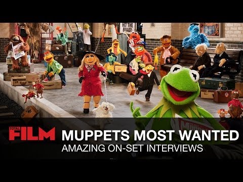 Muppets Most Wanted: On Set Interviews with Kermit, Piggy, Ricky Gervais & more - UCgH1T_Pnjg8FPHcYGbglBpw