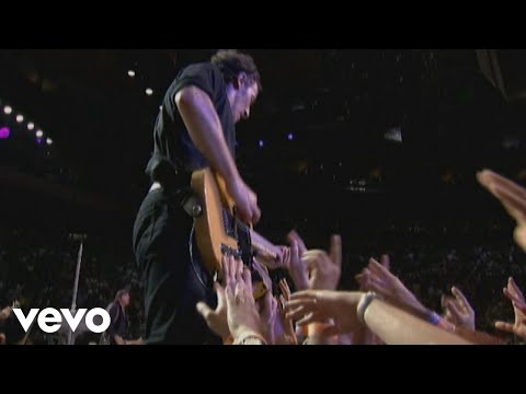 Bruce Springsteen & The E Street Band - Born to Run (Live in New York City) - UCkZu0HAGinESFynhe3R4hxQ