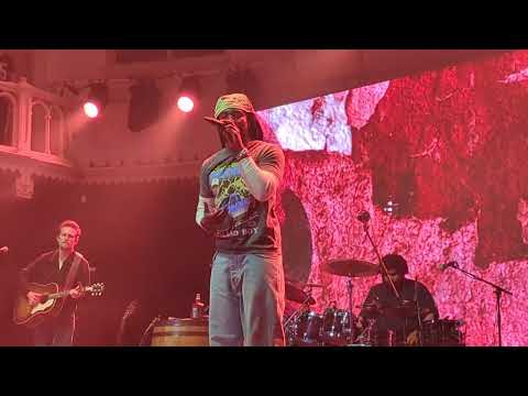 Shaboozey - Why can't love be the reason - LIVE - Where I’ve Been, Isn’t Where I’m Going Tour  2025