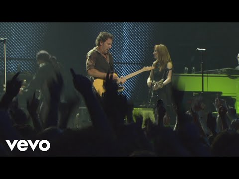Bruce Springsteen & The E Street Band - Prove It All Night (Live In Barcelona) - UCkZu0HAGinESFynhe3R4hxQ