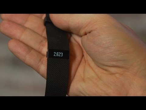 Fitbit Charge HR folds heart rate into its everyday fitness band - UCOmcA3f_RrH6b9NmcNa4tdg