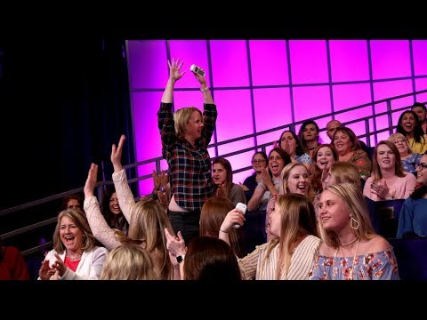 Ellen Finds Out Who's the Smartest Audience Member - UCp0hYYBW6IMayGgR-WeoCvQ