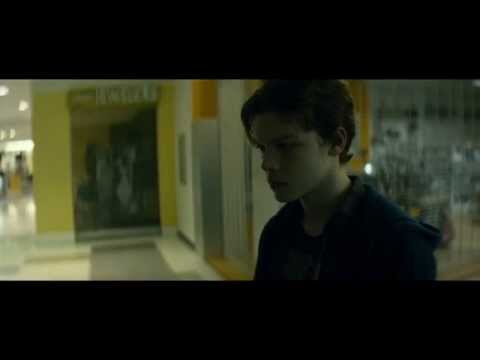 A clip from MALL (a film by Joe Hahn) featuring the song "THE LAST LINE" - UCZU9T1ceaOgwfLRq7OKFU4Q