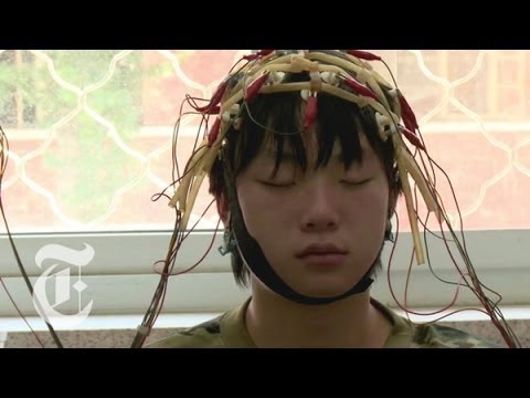 China's Web Junkies: Internet Addiction Documentary | Op-Docs - UCqnbDFdCpuN8CMEg0VuEBqA