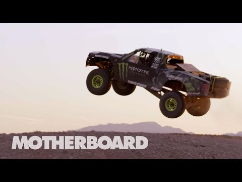 High Speed Off-Roading in the Mojave Desert - UCB6PV0cvJpzlcXRG7nz6PpQ