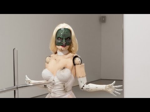 Crave - Stare at this sexy robot and it stares right back, Ep. 153 - UCOmcA3f_RrH6b9NmcNa4tdg