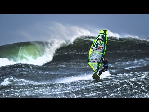 Windsurfing in Tasmania - Mission 2 - Red Bull Storm Chase 2013 - UCblfuW_4rakIf2h6aqANefA