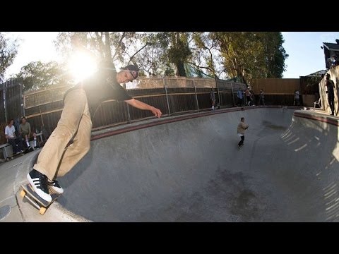 Backyard Bowl Skating in Huntington Beach | This is Live - UCblfuW_4rakIf2h6aqANefA