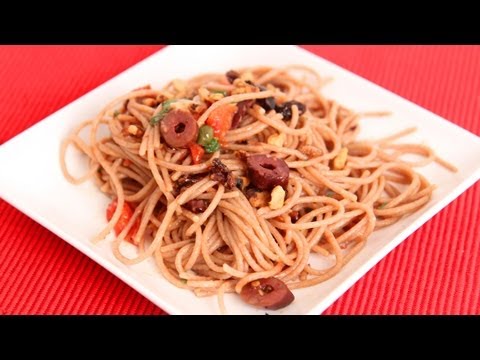 Sweet and Salty Spaghetti Recipe - Laura Vitale - Laura in the Kitchen Episode 638 - UCNbngWUqL2eqRw12yAwcICg