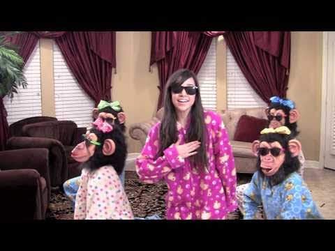 Megan Nicole - The Lazy Song (Bruno Mars cover)
