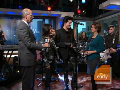 Adam Lambert's Mom Speaks - UClzCn8DxRSCuMFv_WfzkcrQ