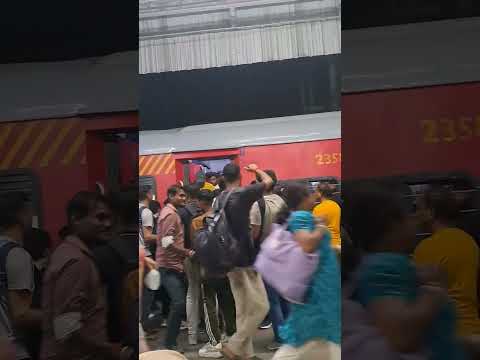 Kota Sirsa Kota express Arrival Jaipur Junction #shortfeed #train #kota